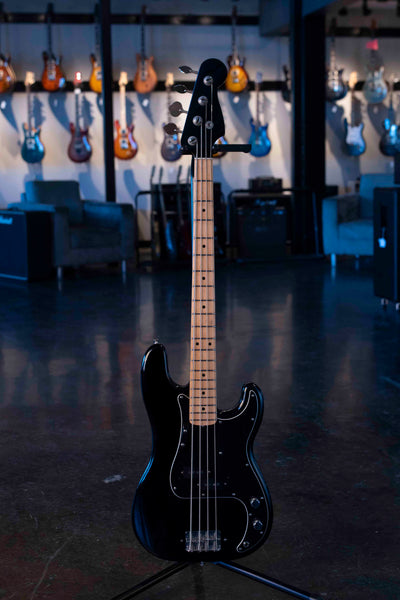 VINTAGE 1976 FENDER PRECISION BASS WITH NON ORIGINAL CASE