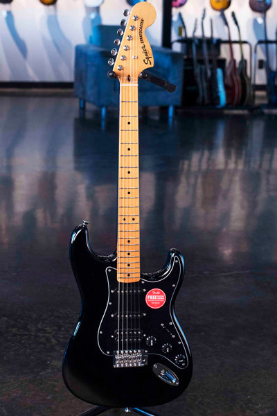 SQUIER CLASSIC VIBE '70S STRATOCASTER HSS - BLACK