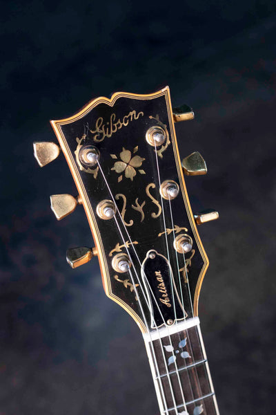 VINTAGE GIBSON LES PAUL ARTISAN WITH ORIGINAL CASE