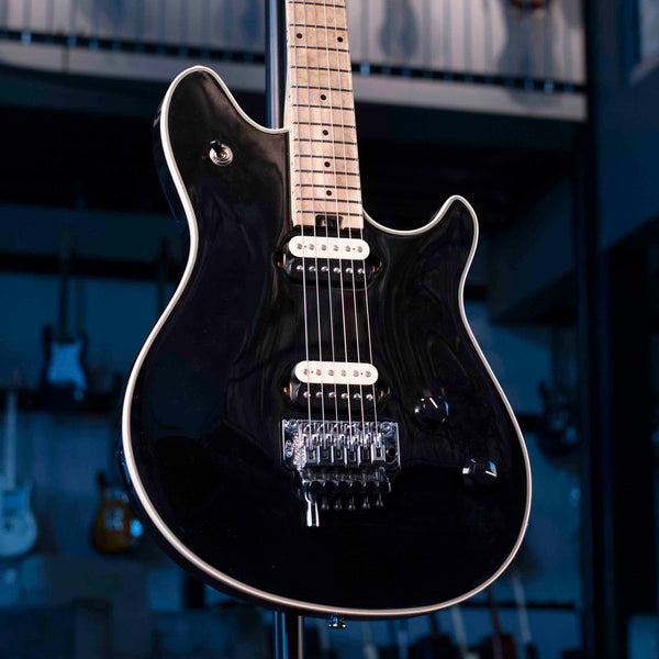 USED EVH WOLFGANG CUSTOM USA BLACK 2010 WITH CASE