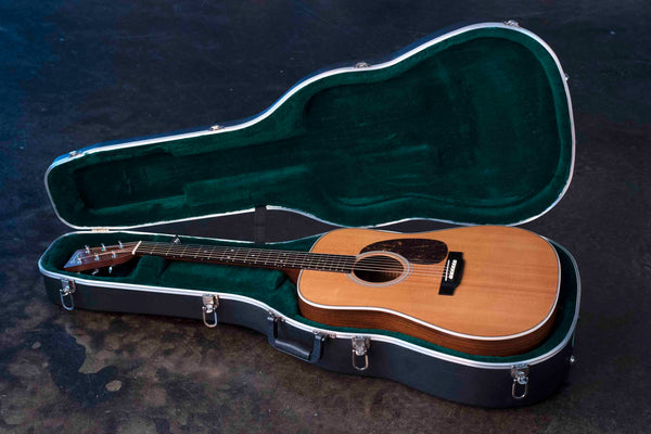 USED MARTIN HD-28 2007 WITH CASE