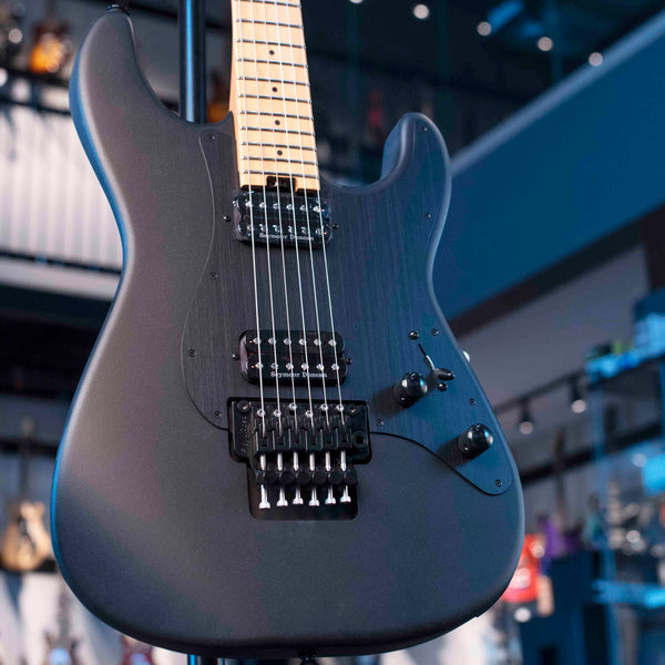 CHARVEL PRO-MOD PLUS SO-CAL STYLE 1 HH FR CM -  SCORCHED EARTH