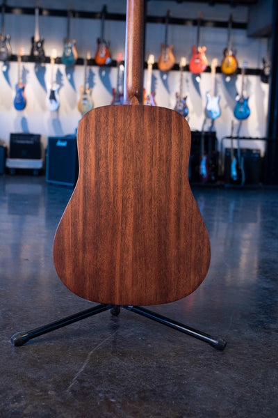 MARTIN D-17 DREADNOUGHT MAHOGANY WITH CASE
