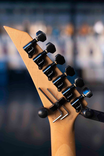 USED CHARVEL MODEL 275 DELUXE JAPAN