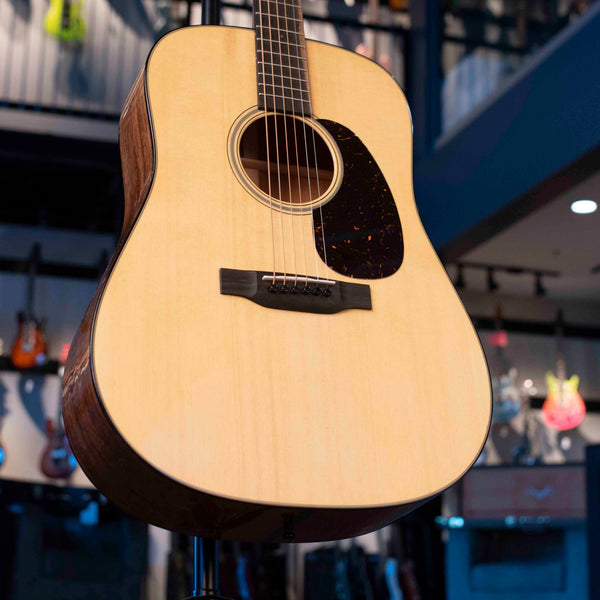 MARTIN CUSTOM SHOP D18 STYLE - ADIRONDACK SPRUCE TOP WITH CASE