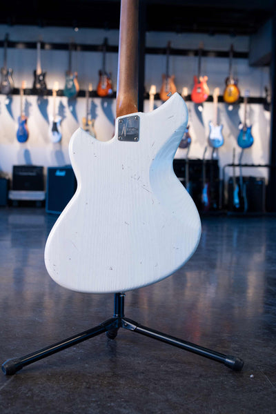 USED NOVO GUITARS SERUS J - OLYMPIC WHITE