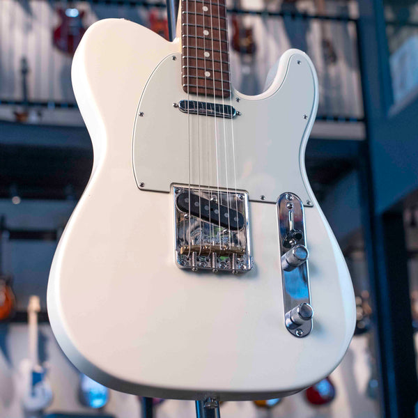 USED FENDER AMERICAN PROFESSIONAL TELECASTER  - OLYMPIC WHITE WITH CASE