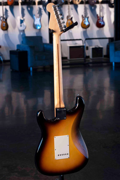 USED FENDER AMERICAN VINTAGE '59 STRATOCASTER W/CUSTOM WARMOTH NECK AND DELUXE CASE