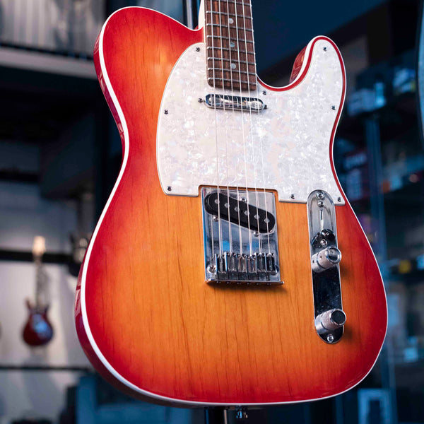 USED FENDER TELE AMERICAN DELUXE AGED CHERRY BURST WITH  CASE