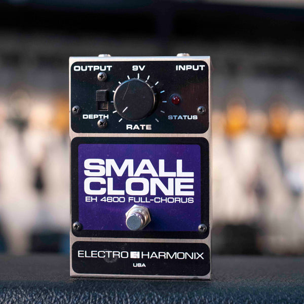 USED ELECTRO-HARMONIX EH 4800 SMALL CLONE W/BOX