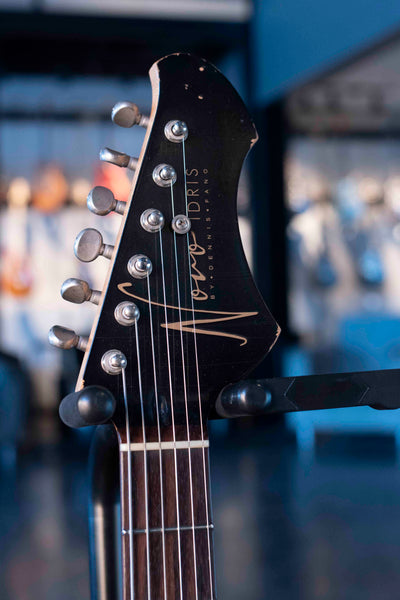 NOVO GUITARS IDRIS S3 - BULL BLACK *DEMO*