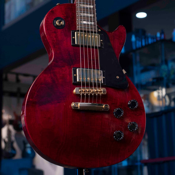 USED GIBSON LES PAUL STUDIO WINE RED - 2011 WITH BAG