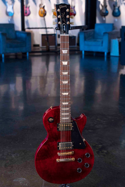 USED GIBSON LES PAUL STUDIO WINE RED - 2011 WITH BAG