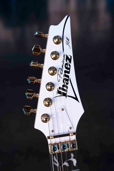 USED IBANEZ JEM7VP STEVE VAI PREMIUM SIGNATURE WITH CASE AND DIMARIZIO UTOPIA PICKUPS