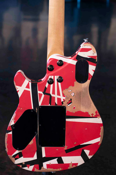 EVH WOLFGANG SPECIAL STRIPED SERIES LIMITED EDITION - RED/BLACK/WHITE AGED