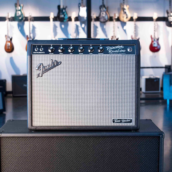 USED FENDER TONE MASTER PRINCETON REVERB WITH COVER