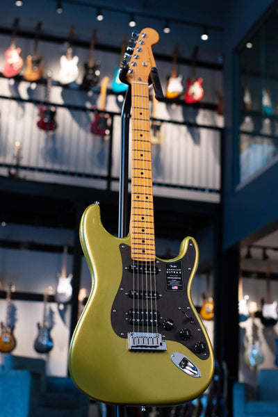 FENDER AMERICAN ULTRA II STRATOCASTER HSS - SOLAR FLARE
