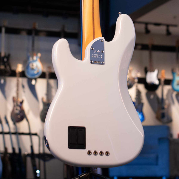 FENDER AMERICAN ULTRA II PRECISION BASS -  AVALANCHE