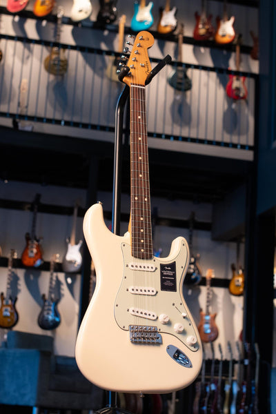FENDER VINTERA II 60'S STRATOCASTER - OLYMPIC WHITE