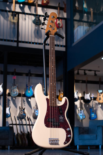 FENDER VINTERA II '60S PRECISION BASS - OLYMPIC WHITE