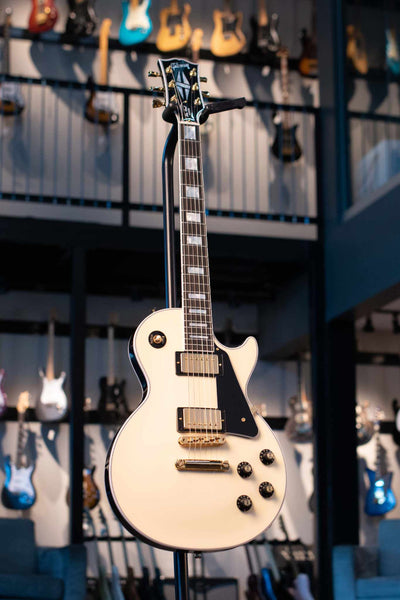 GIBSON LES PAUL CUSTOM 70S - BUTTERCREAM TOP WITH CASE