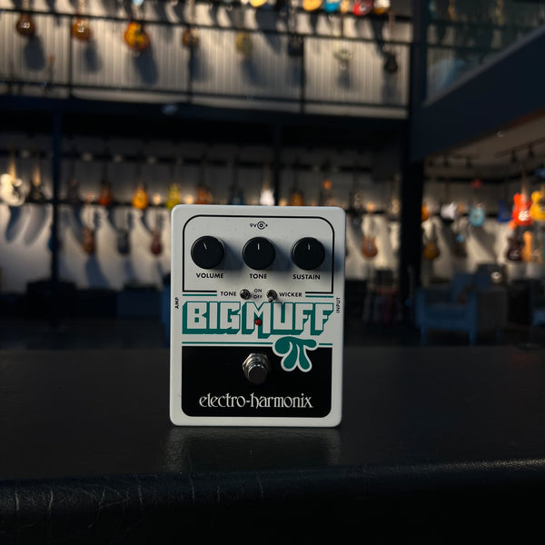 USED EHX BIG MUFF WITH TONE WICKER W/BOX