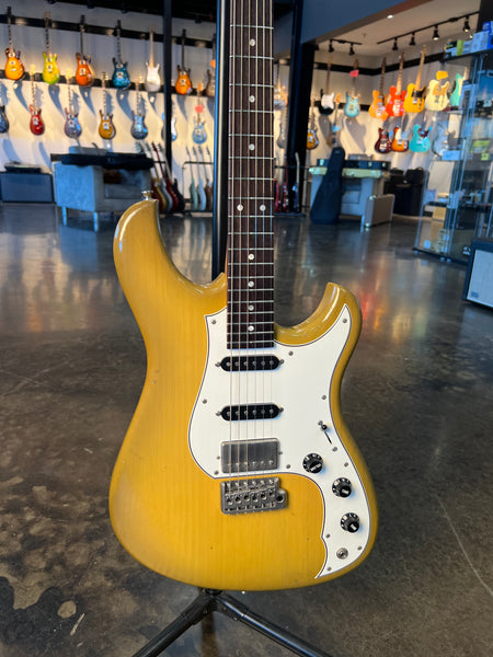 NOVO GUITARS IDRIS HSS - ROYAL OLIVE BURST