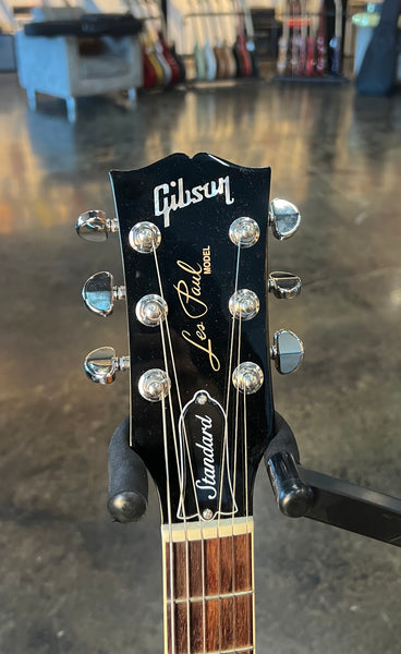 USED GIBSON LES PAUL STANDARD 60S FIGURED TOP - TRANSLUCENT FUCHSIA