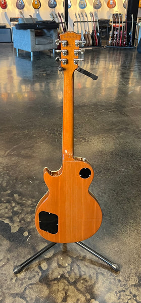 USED GIBSON LES PAUL STANDARD 60S FIGURED TOP - TRANSLUCENT FUCHSIA