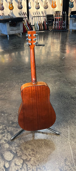 VINTAGE MARTIN D-18 - 1970 WITH CASE