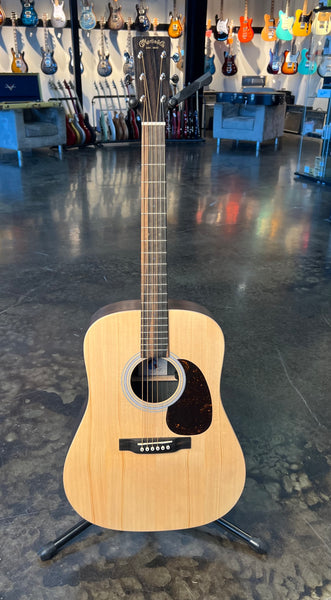 MARTIN D-X2E BILLY STRINGS WITH SOFTSHELL CASE