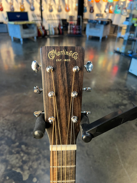 MARTIN D-X2E BILLY STRINGS WITH SOFTSHELL CASE