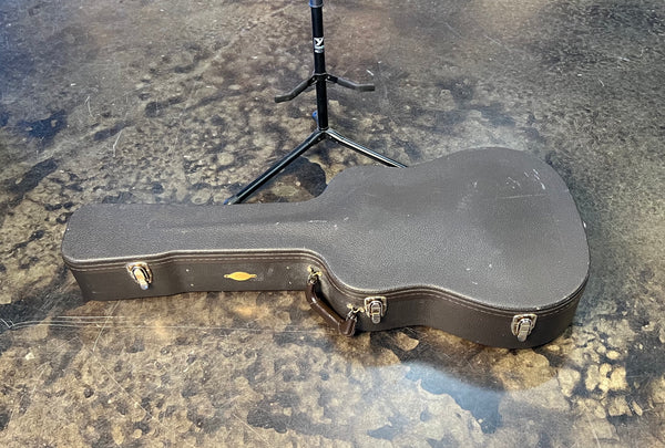 USED TAYLOR DN8 2007 WITH CASE AND LR BAGGS IBEAM