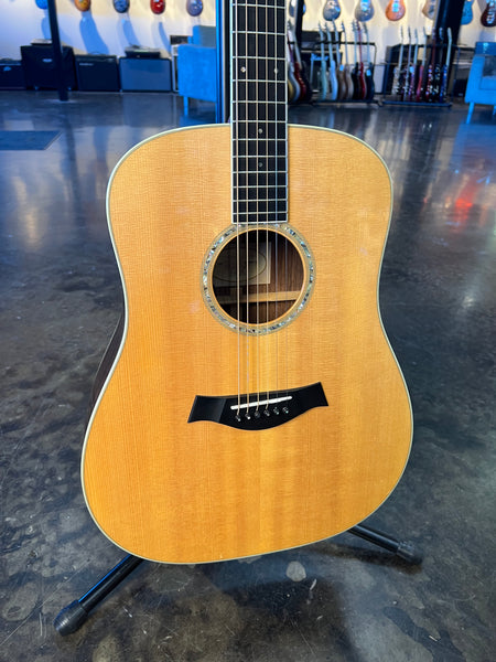 USED TAYLOR DN8 2007 WITH CASE AND LR BAGGS IBEAM