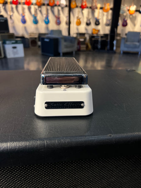 USED XOTIC WAH XW-1 WITH BOX