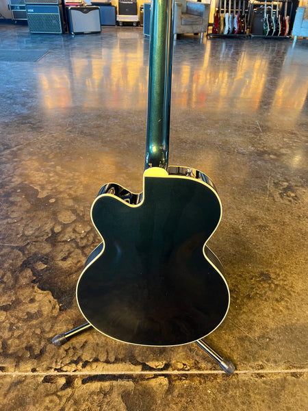 GRETSCH G2420 STREAMLINER HOLLOW BODY- CADILLAC GREEN