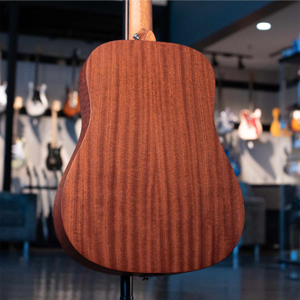 MARTIN D JUNIOR E STREETLEGEND BURST WITH SOFTCASE