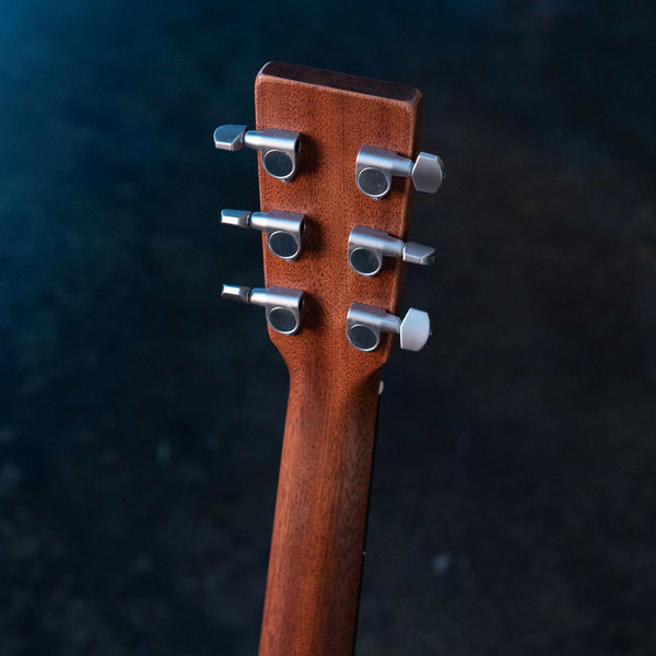 MARTIN D JUNIOR E  STREETMASTER WITH SOFTCASE