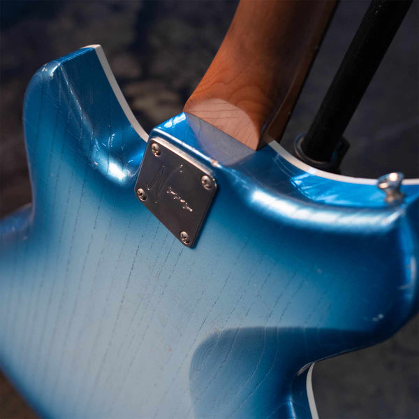 NOVO GUITARS MIRIS J - LAKE SONIC BLUE