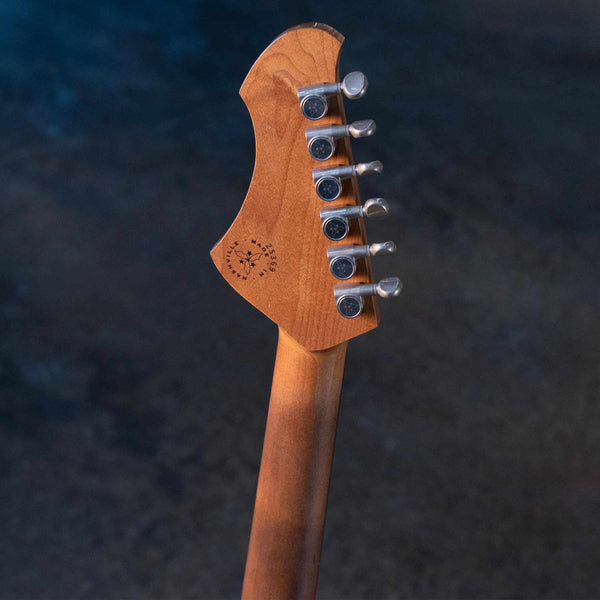 NOVO GUITARS MIRIS J - LAKE SONIC BLUE