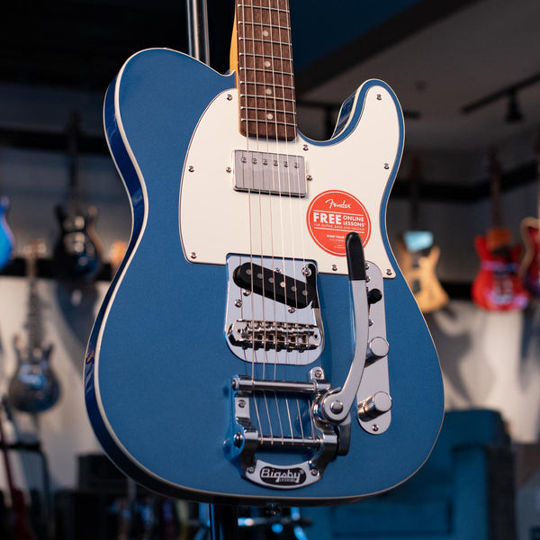 SQUIER CLASSIC VIBE CUSTOM TELECASTER SH WITH BIGSBY - LAKE PLACID BLUE