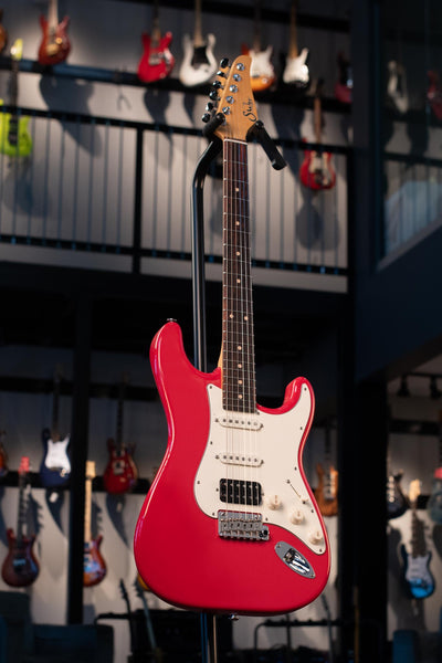 SUHR CLASSIC S, PORSCHE RED, INDIAN ROSEWOOD FINGERBOARD, HSS, SSCII W/BAG