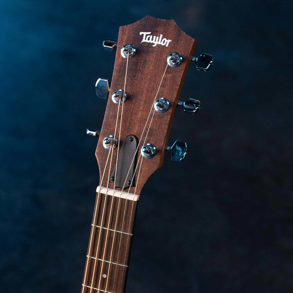 TAYLOR ACADEMY 10E LIMITED FIGURED KOA WITH GIGBAG
