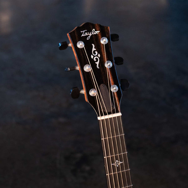 TAYLOR GOLD LABEL 814E WITH CASE