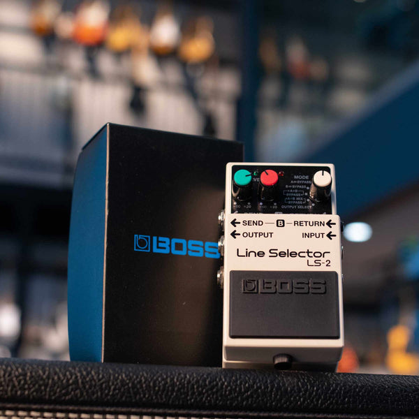 USED BOSS LS-2 LINE SELECTOR WITH BOX