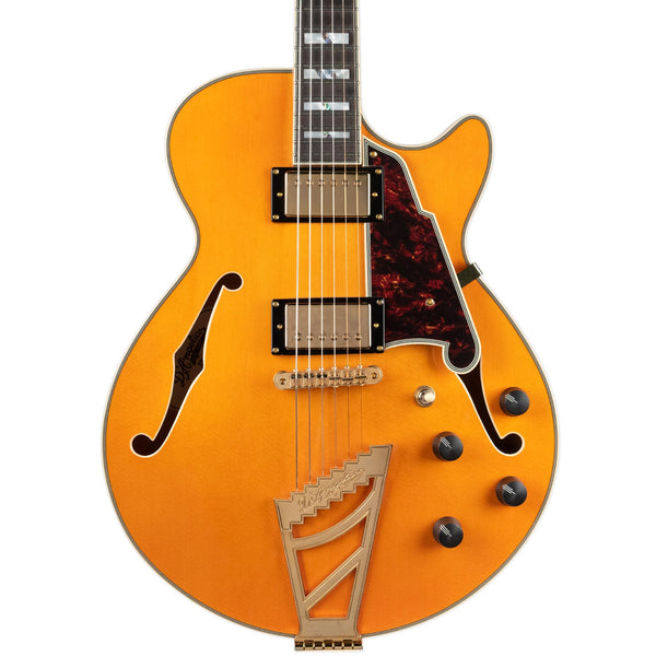 USED D ANGELICO EXCELL SS W/CASE