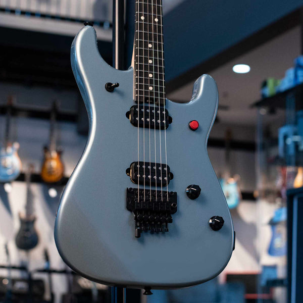 USED EVH 5150 SERIES STANDARD, EBONY ICE BLUE METALLIC WITH GIGBAG