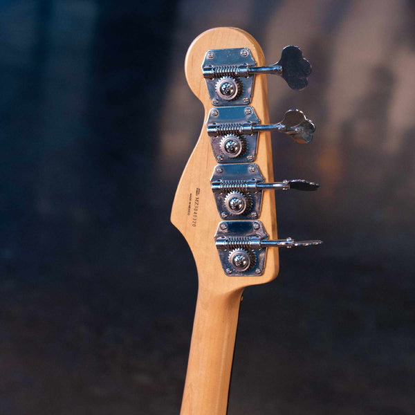 USED FENDER 2003 JAZZ BASS FSR BURGUNDY MIST METALLIC WITH CASE