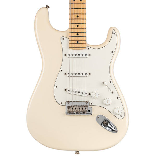 USED FENDER AMERICAN STANDARD STRATOCASTER 2008  - OYMPIC WHITE WITH CASE