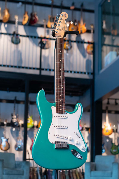 USED FENDER AMERICAN STRATOCASTER 1994 40TH ANNIVERSARY - CARIBBEAN MIST WITH CASE